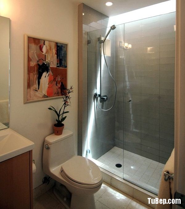 Sliding-glass-door-shower-enclosure-in-an-Asian-styled-bathr-0f630