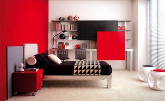 red-accents-in-bedrooms-10-554x340