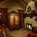 rustic-family-room